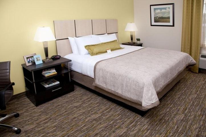 Candlewood Suites Tucson By Ihg Exterior photo