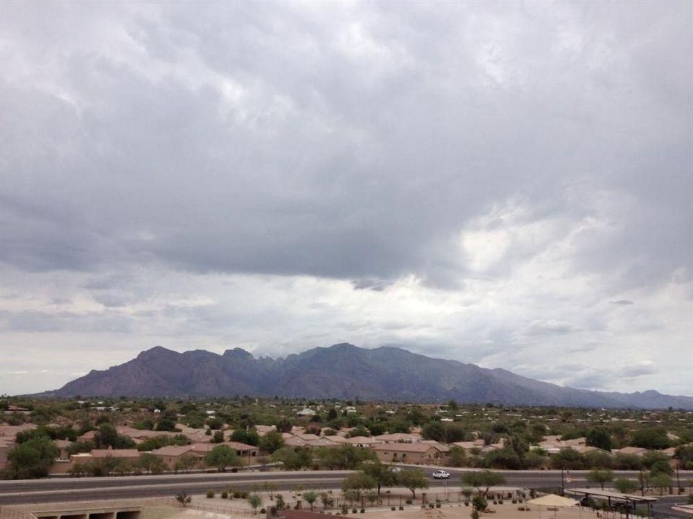 Candlewood Suites Tucson By Ihg Exterior photo